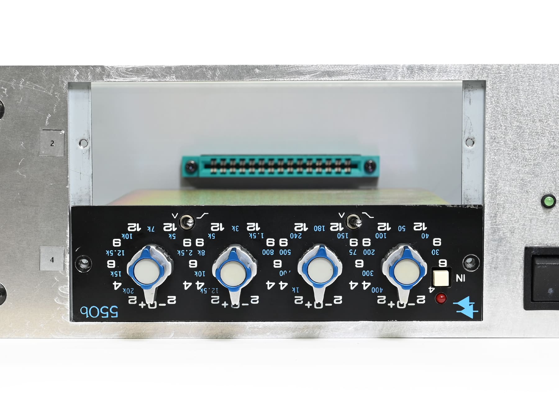 api 550B (USED)