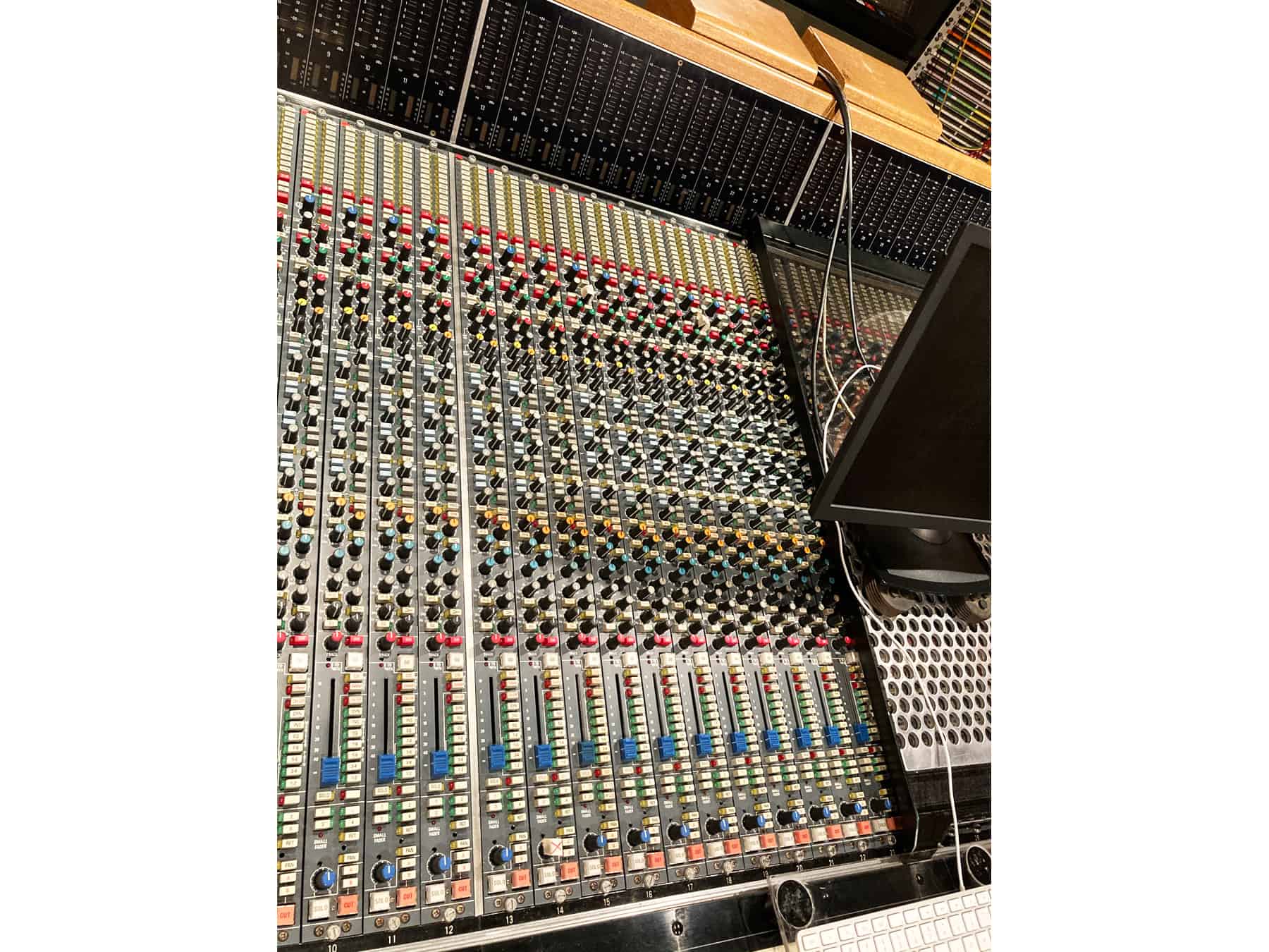 Neveミキシングコンソールモジュール2本セット売り Neveミキシング